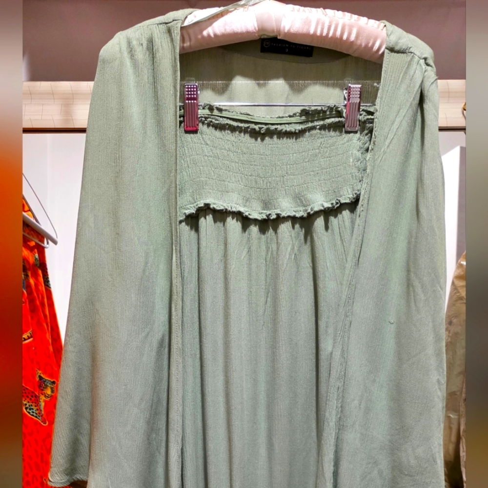 Chic Green 2pc Pants Set